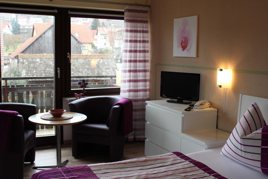 Saaletal Pension & Ferienwohnungen Bad Bocklet Habitación foto